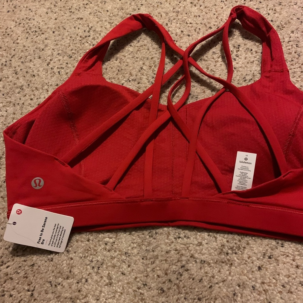 NWT free to be serene bra